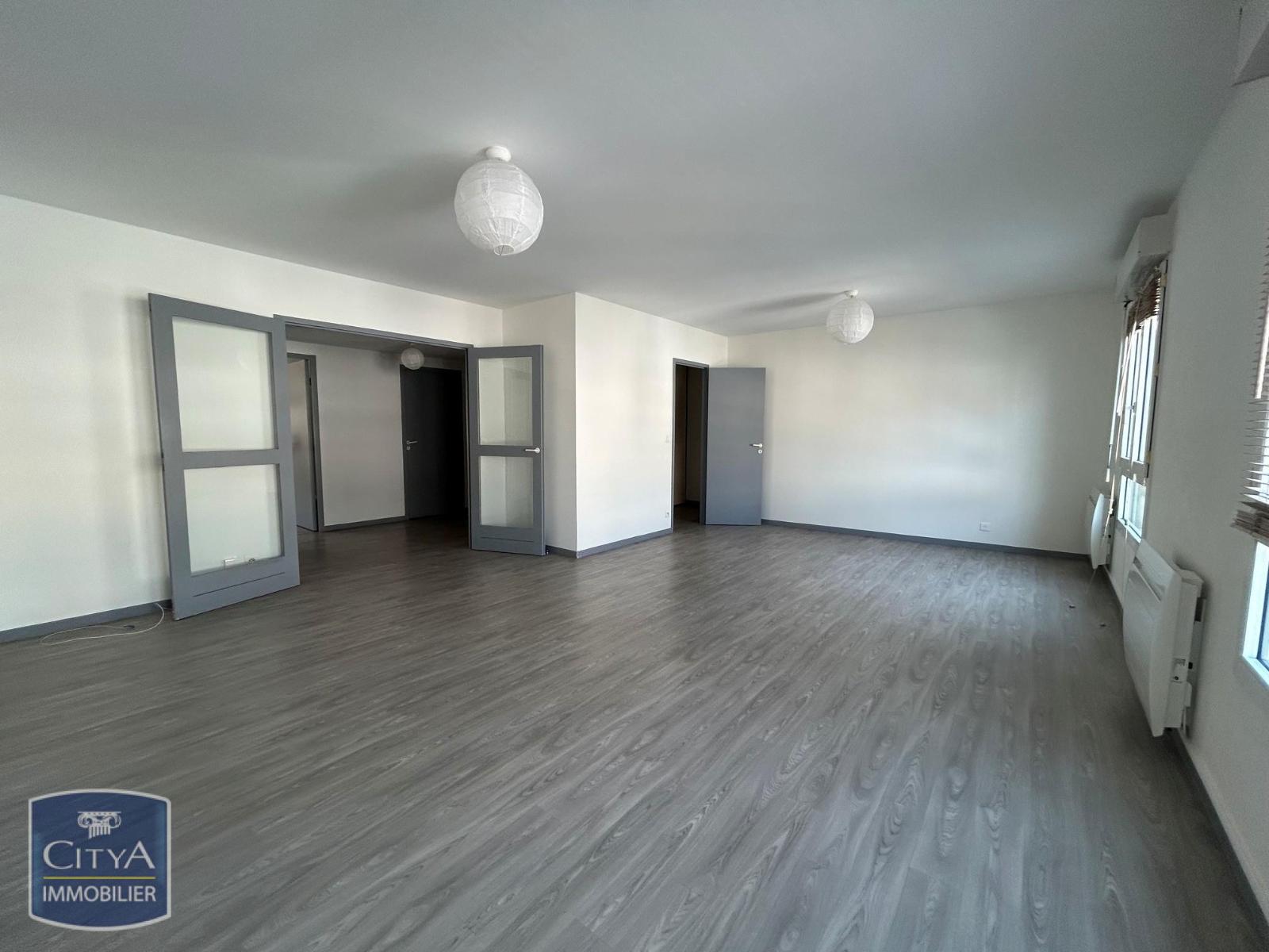 Lakás, 112 m²