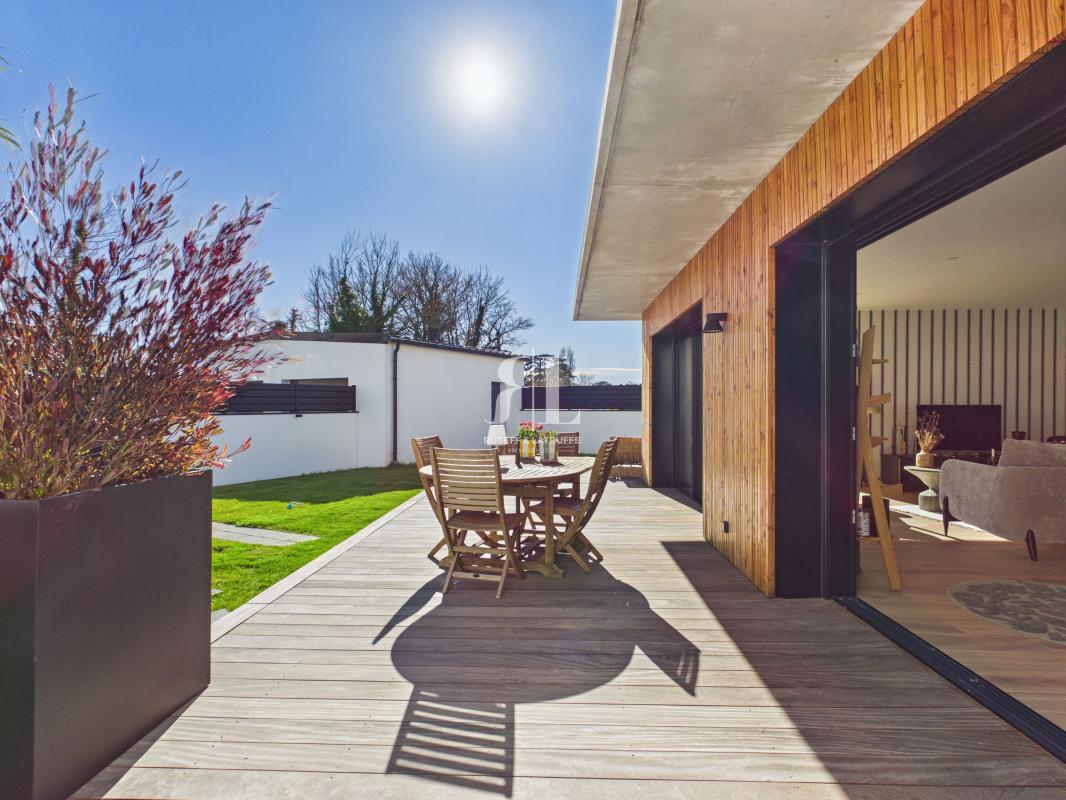 Maison 4 pièces 140 m² · à Ploemeur · 140 m² · 992 750 €