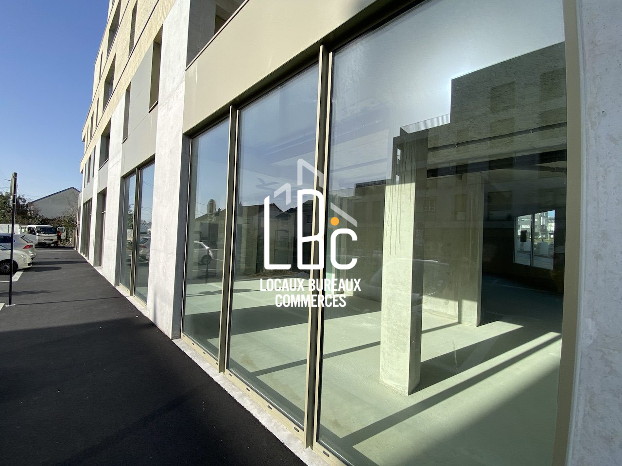 Local commercial 268 m² · à St Herblain · 268 m² · 4 802 €/mois