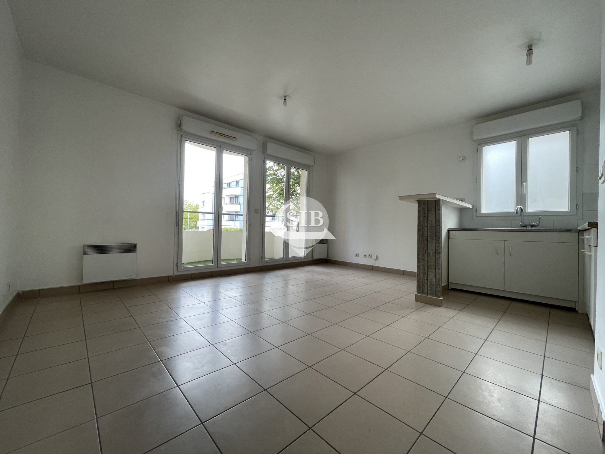 Appartement 2 pièces 42m² CORBEIL ESSONNES 91100