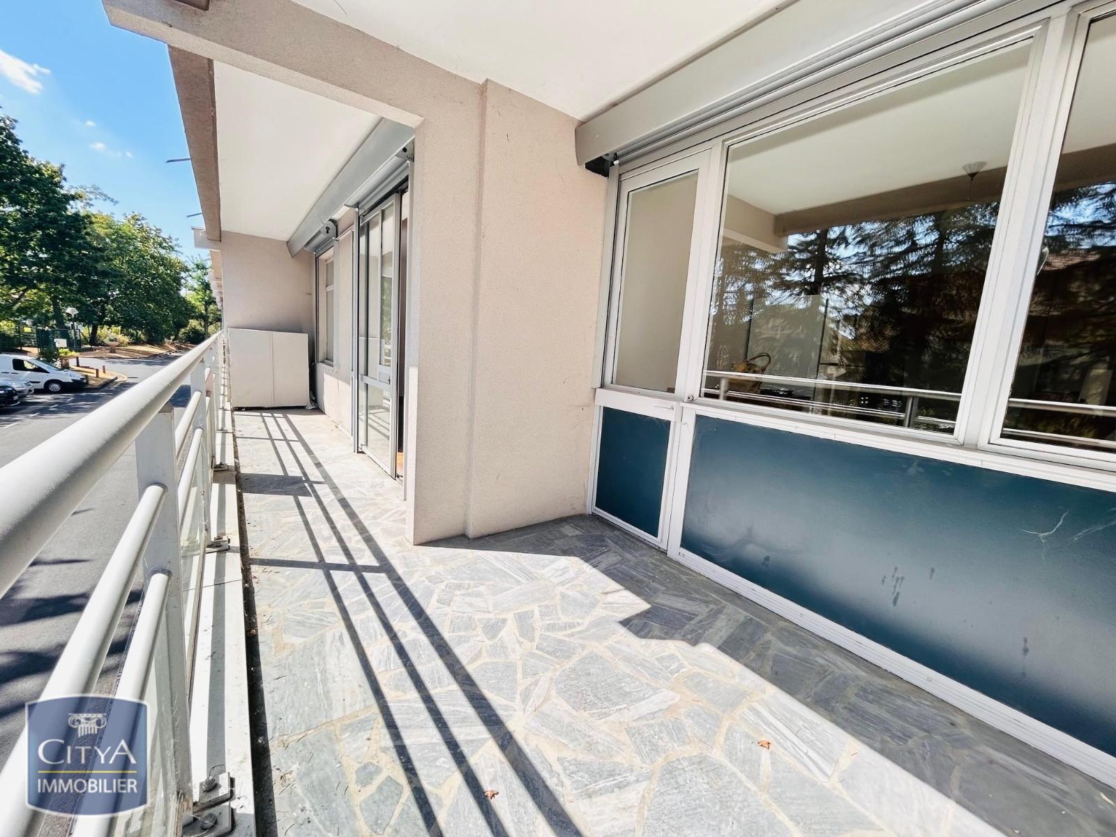 Appartement 3 pièces 68m² VAIRES SUR MARNE 77360 photo 2