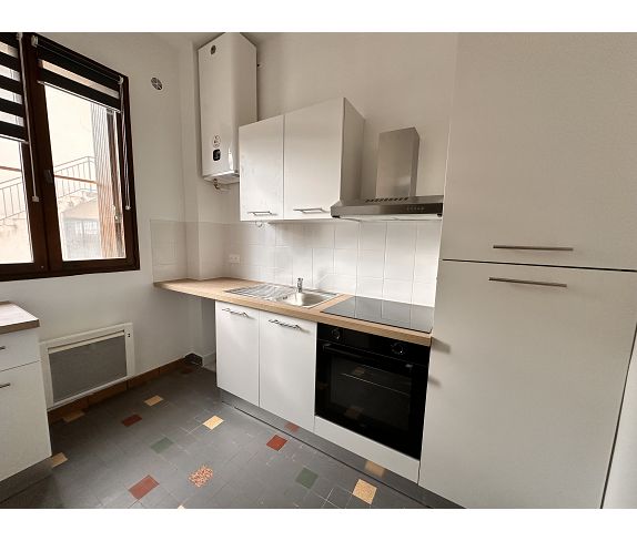Appartement 1 pièce 23m² CHOISY LE ROI 94600 photo 2