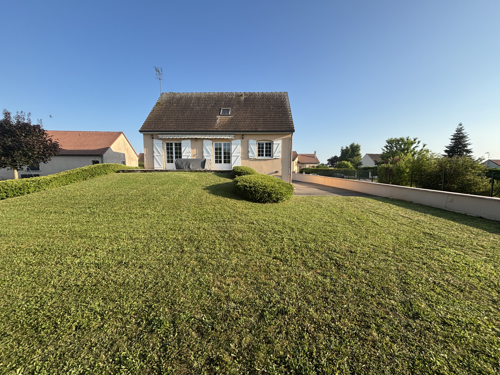 Maison 6 pièces 128 m² · à Combertault · 128 m² · 370 000 €