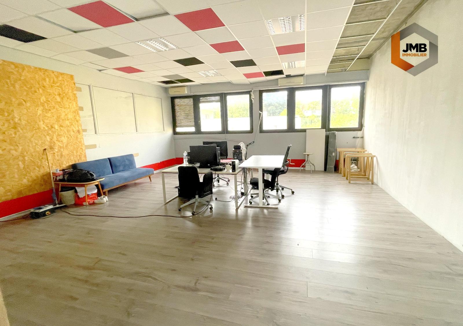Local commercial 203 m² · à Millau · 203 m² · 235 000 €