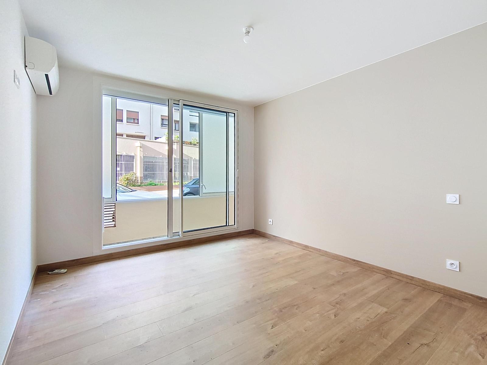Appartement – Perpignan, Patte d'Oie, Haut Vernet - Vue 4