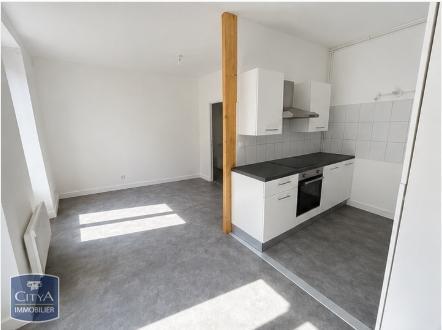 Appartement 4 pièces 94 m² · à St Leonard de Noblat · 94 m² · 580 €/mois