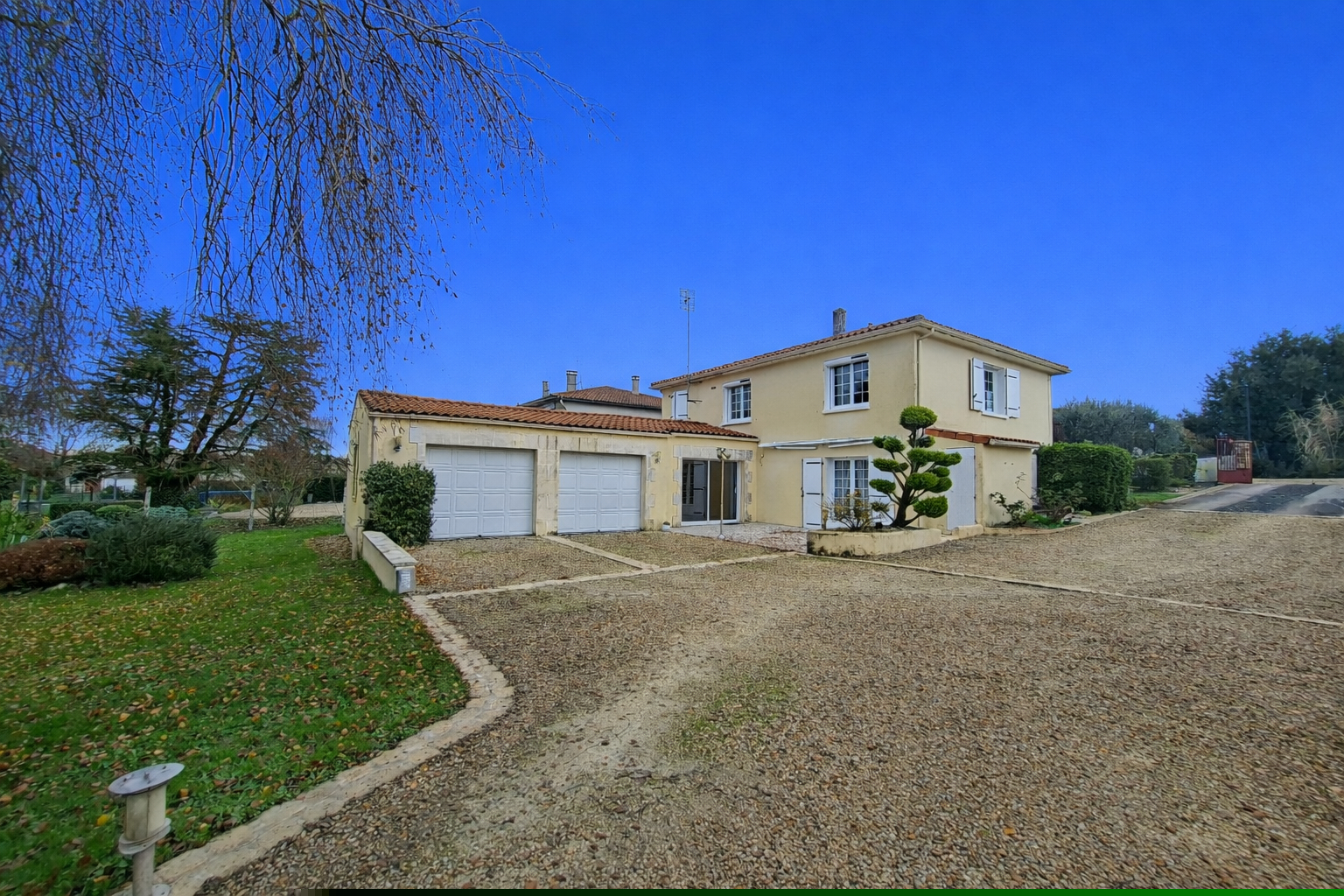 Maison 6 pièces 140 m² · à Pons · 140 m² · 239 000 €