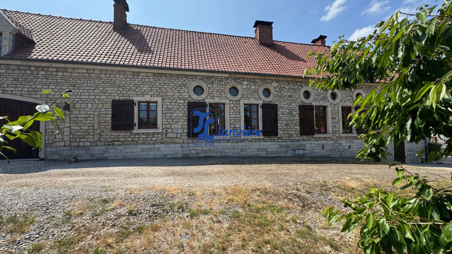 Maison 6 pièces 239 m² · à Marquise · 239 m² · 498 000 €