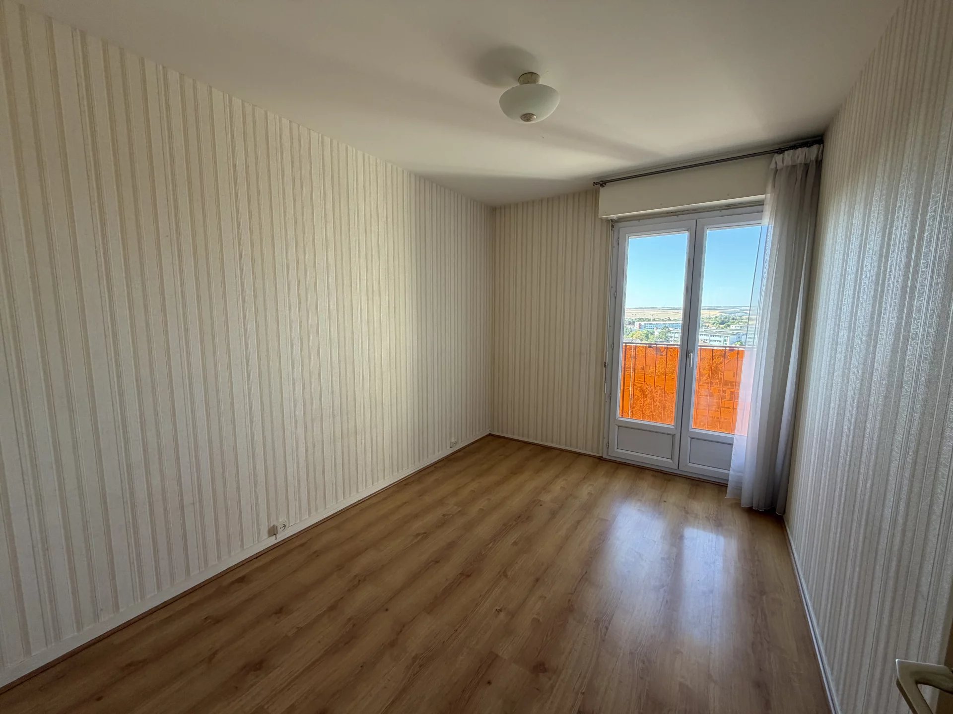 Appartement – Auxerre, Centre-Ville - Vue 3