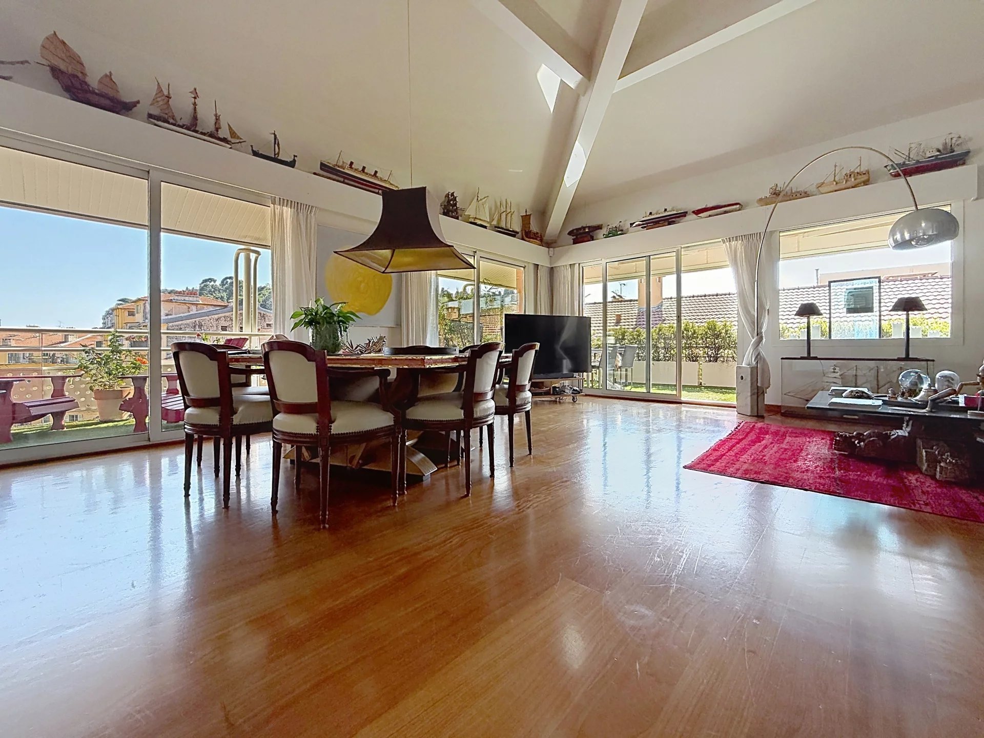 Appartement 3 pièces 136 m² · à Nice · 136 m² · 1 400 000 €