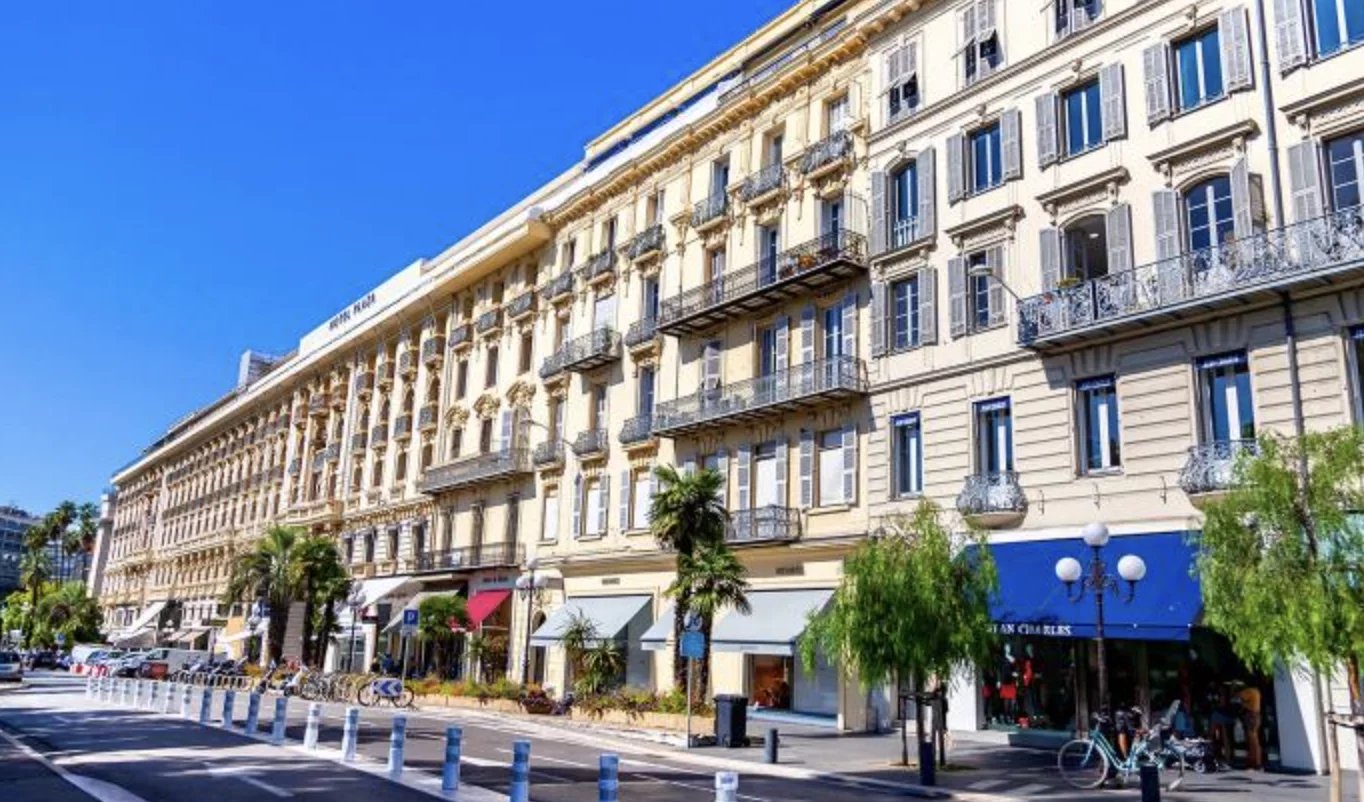 Appartement 3 pièces 84 m² · à Nice · 84 m² · 595 000 €