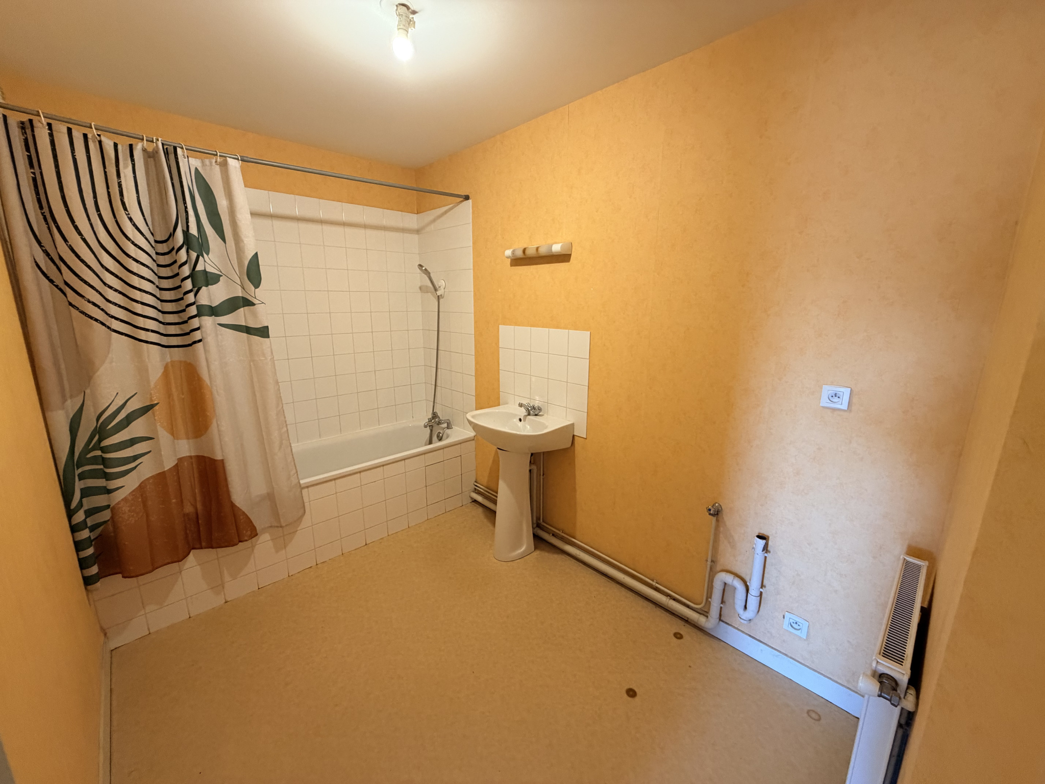 Appartement – Bourges, Séraucourt, Cher - Vue 4