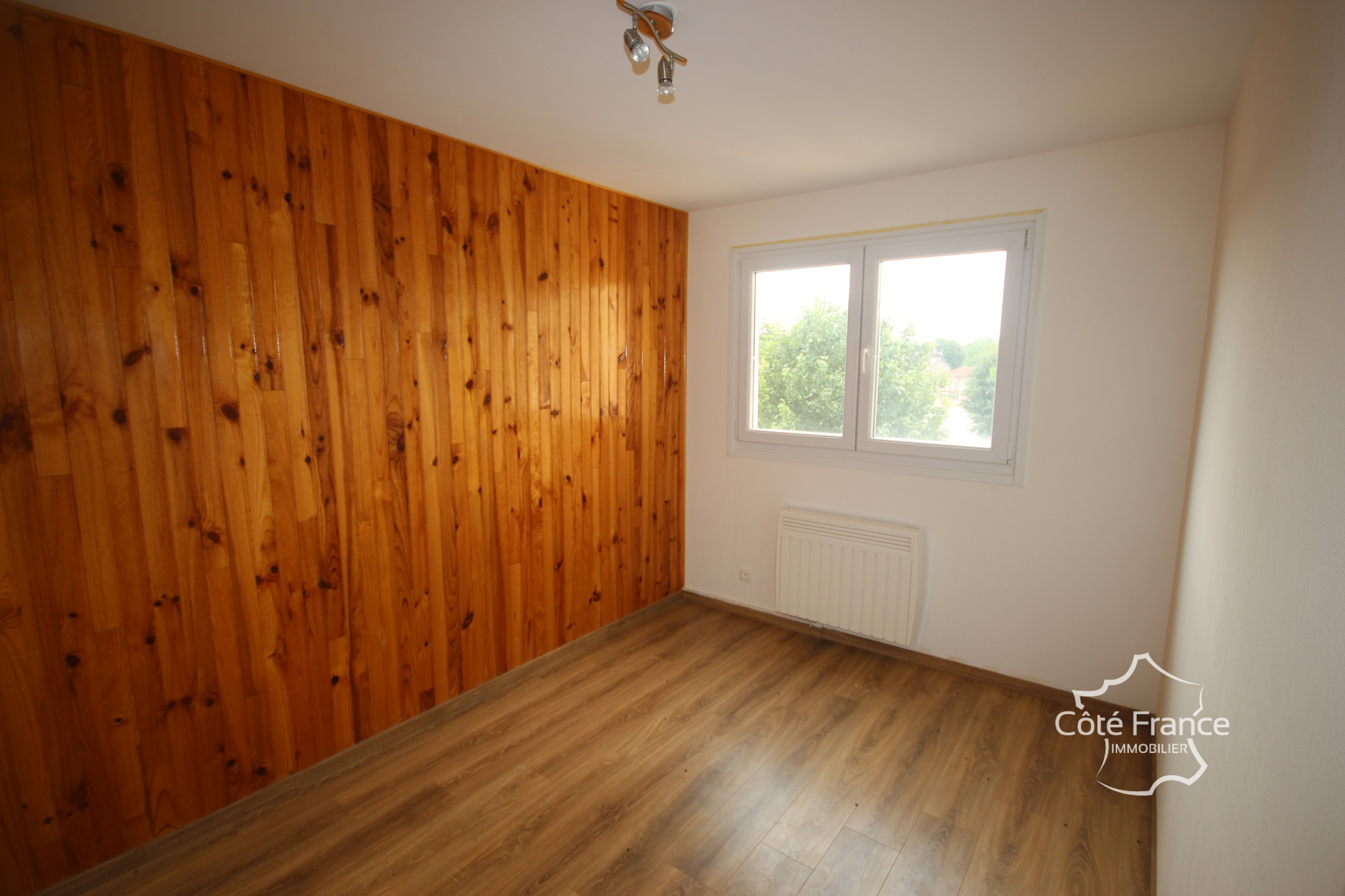 Appartement – Ham-sur-Meuse, Ardennes - Vue 5