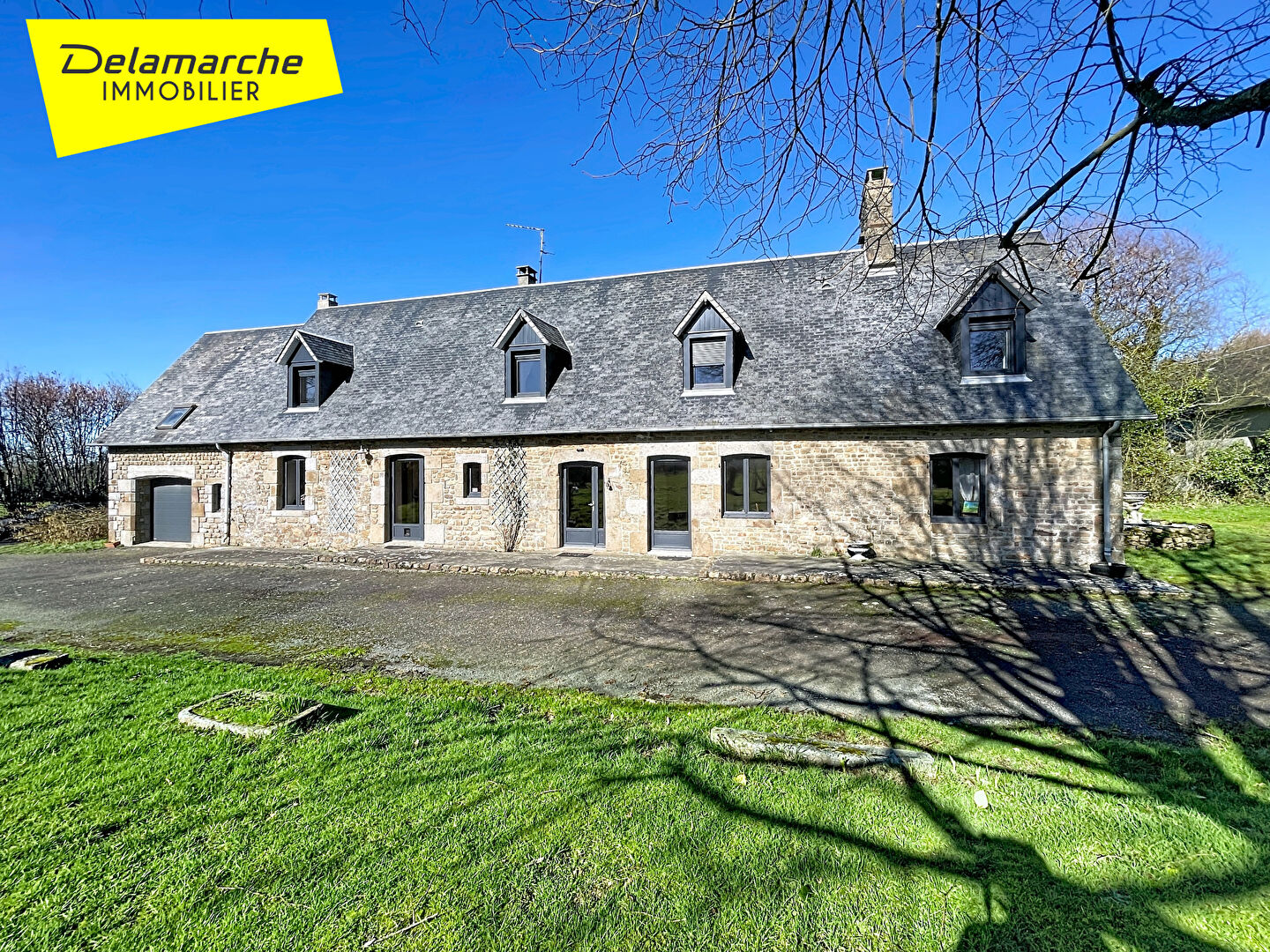 Maison 8 pièces 177 m² · à Le Luot · 177 m² · 357 000 €
