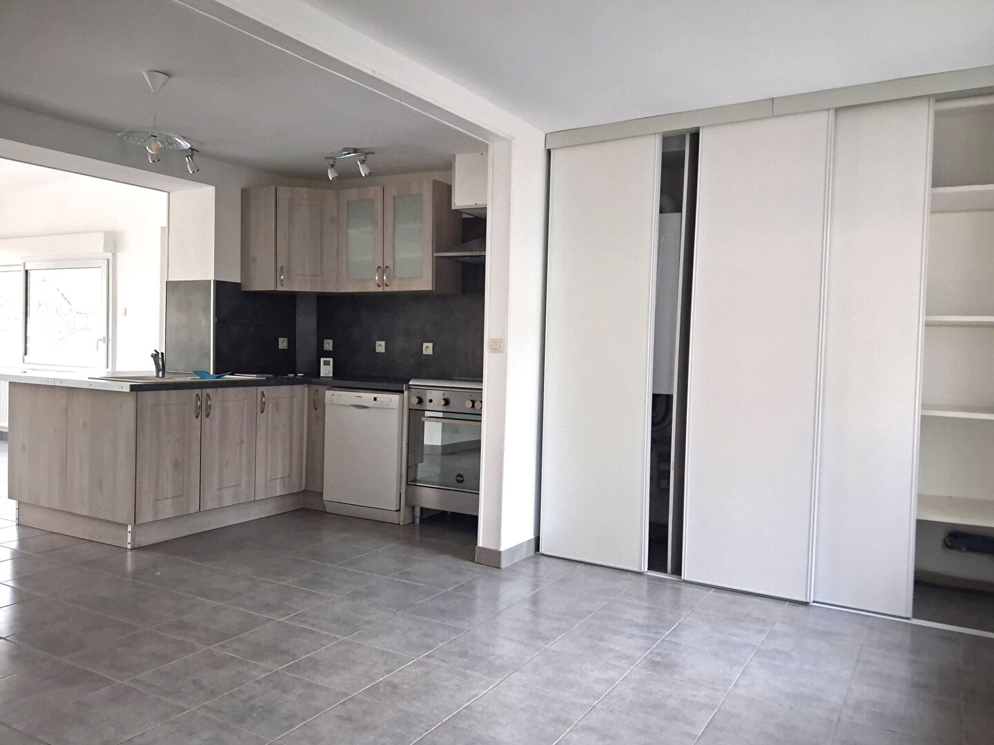 Maison 4 pièces 137 m² · à Bernay · 137 m² · 990 €/mois