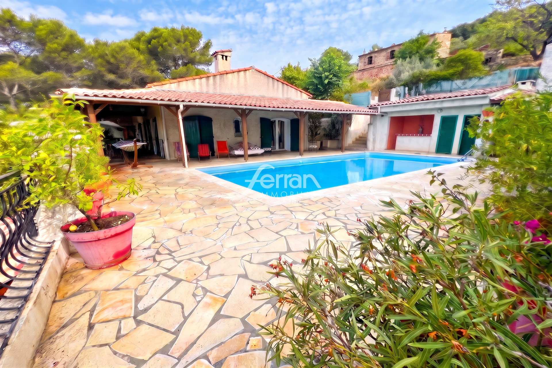 Maison 7 pièces 250 m² · à Draguignan · 250 m² · 699 900 €