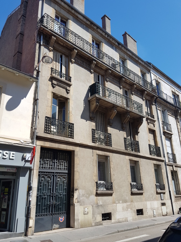 Appartement 6 pièces 194 m² · à Nancy · 194 m² · 1 120 €/mois