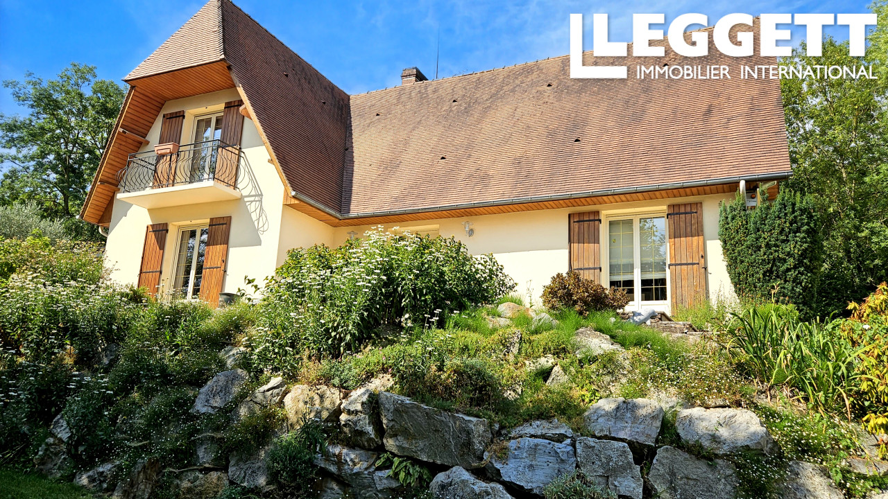 Maison 5 pièces 173 m² · à Guerquesalles · 173 m² · 328 000 €