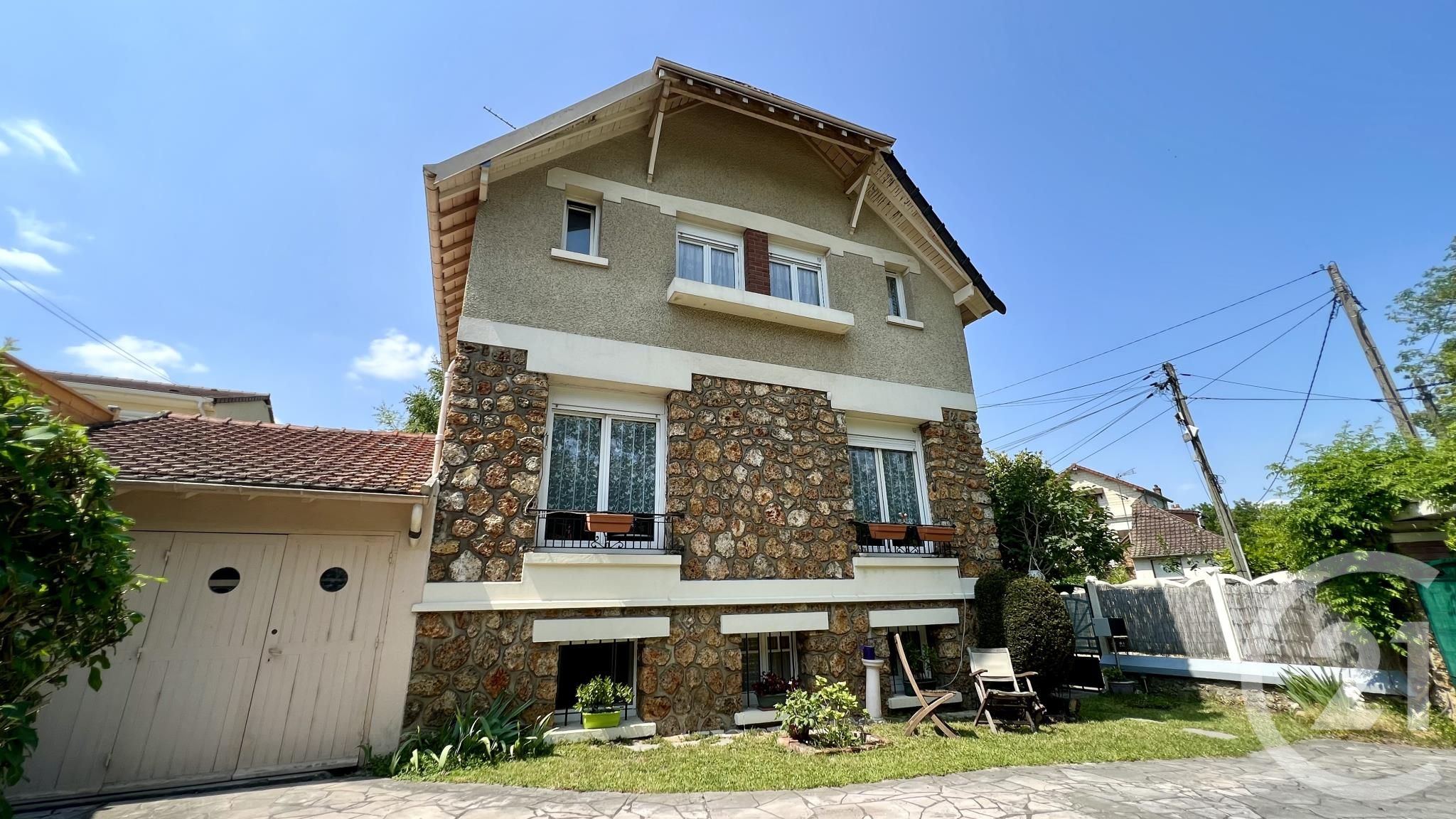 Maison – Saint-Ouen-l'Aumône, Val-d'Oise