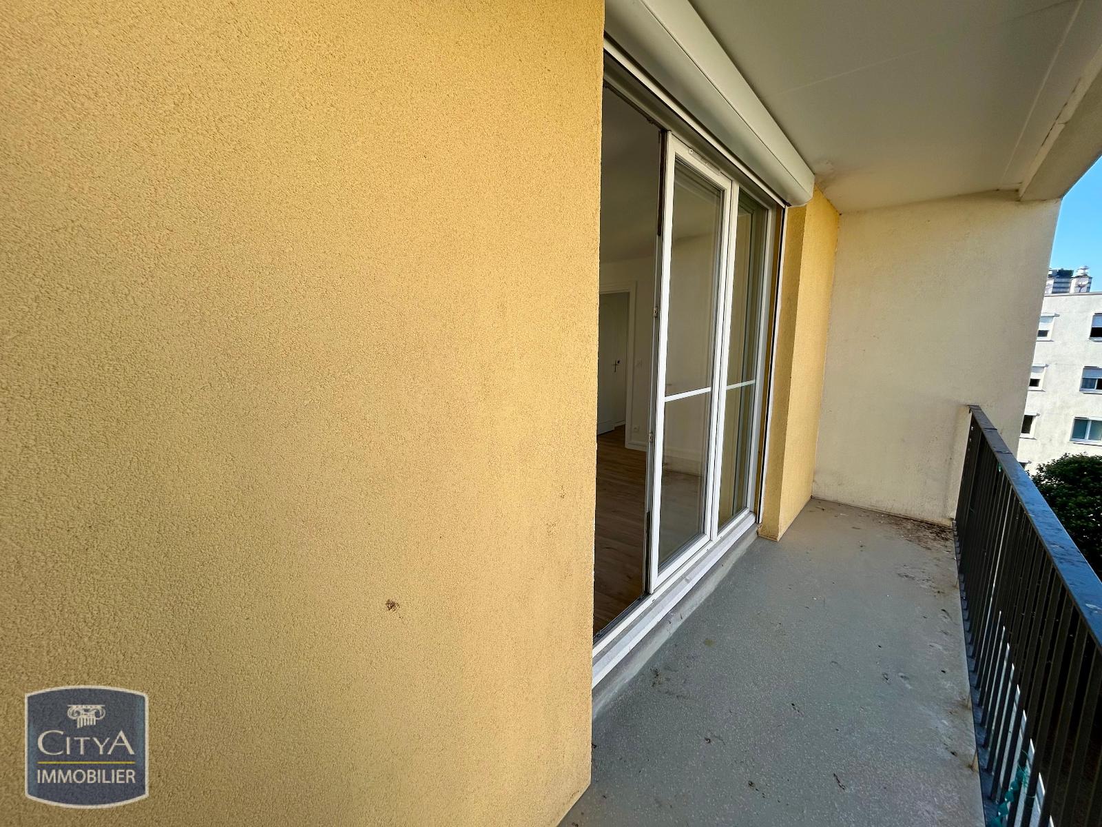 Appartement 2 pièces 49m² ROSNY SOUS BOIS 93110 photo 2