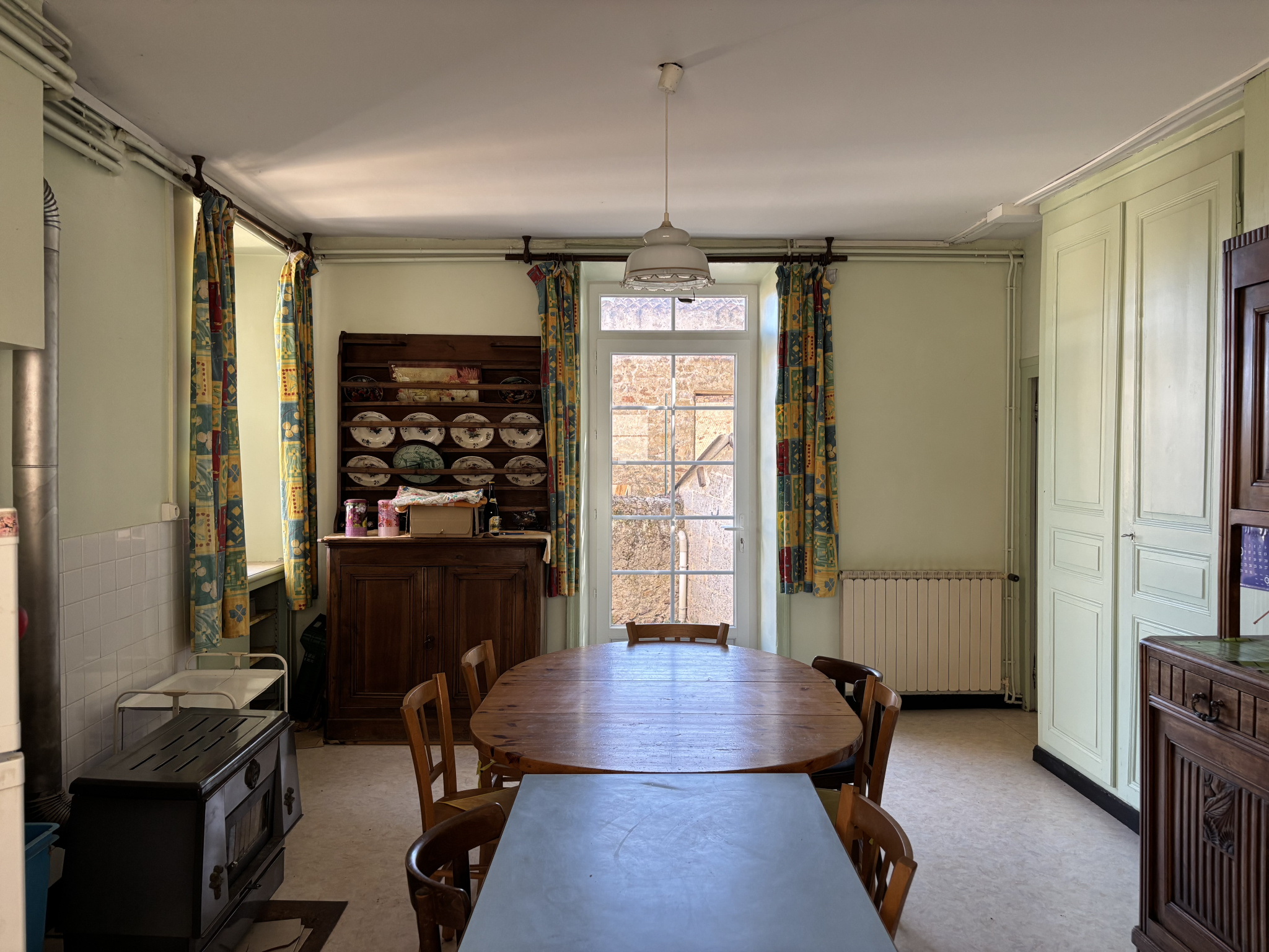 Maison – Saint-Jeure-d'Ay, Ardèche - Plus