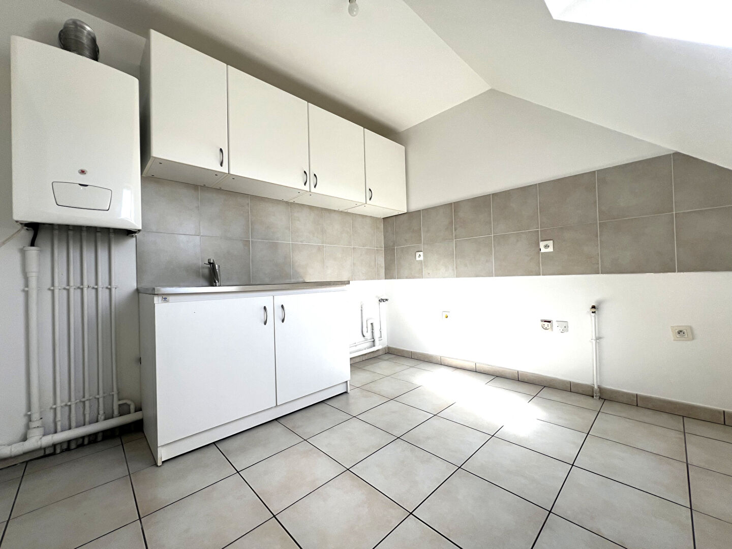 Appartement 2 pièces 41m² photo 3