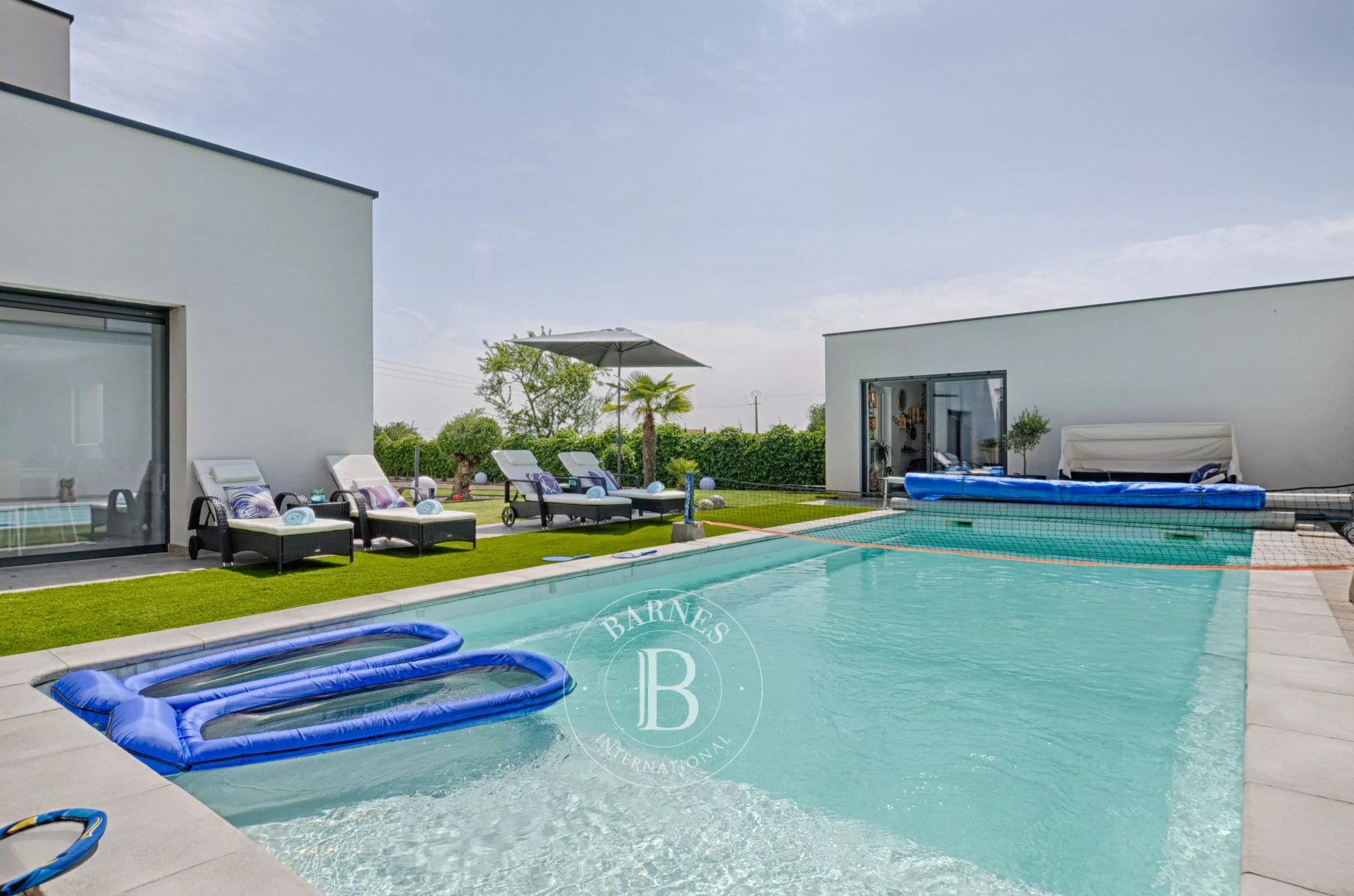 Maison 8 pièces 340 m² · à Kirsch-lès-Sierck · 340 m² · 1 360 000 €