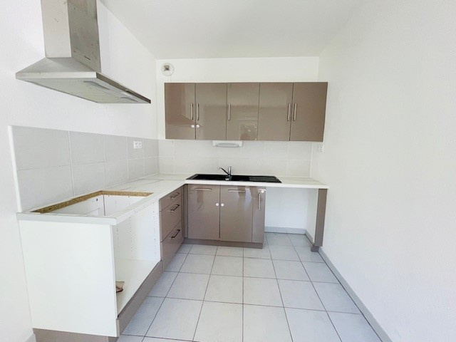 Appartement – Saint-Christol-lez-Alès, Gard - Vue 4