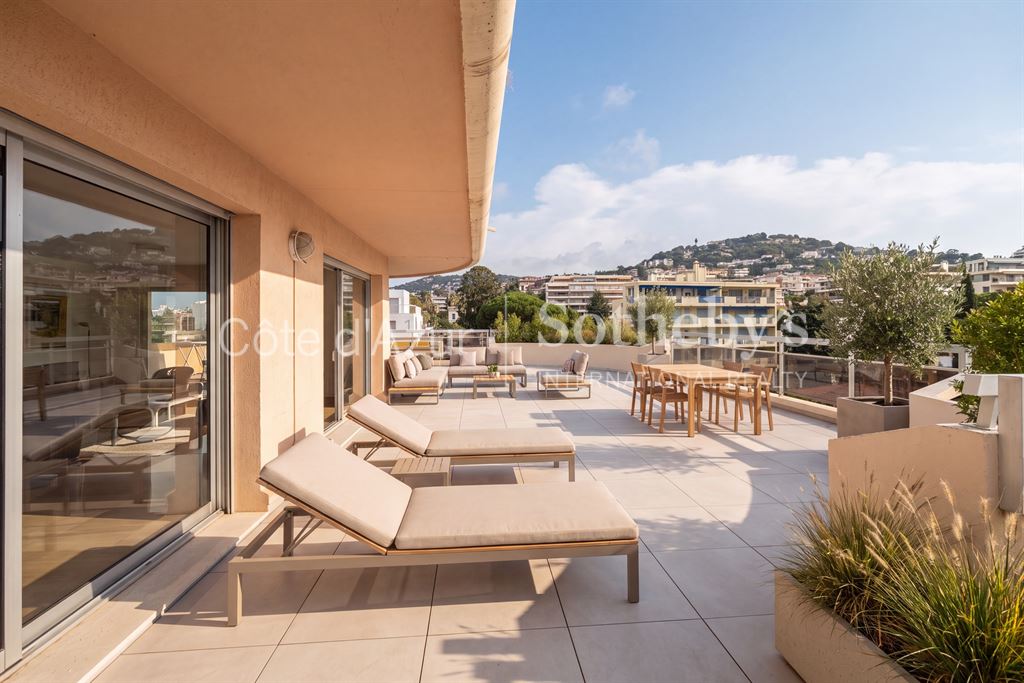 Appartement 6 pièces 193 m² · à Cannes · 193 m² · 1 750 000 €
