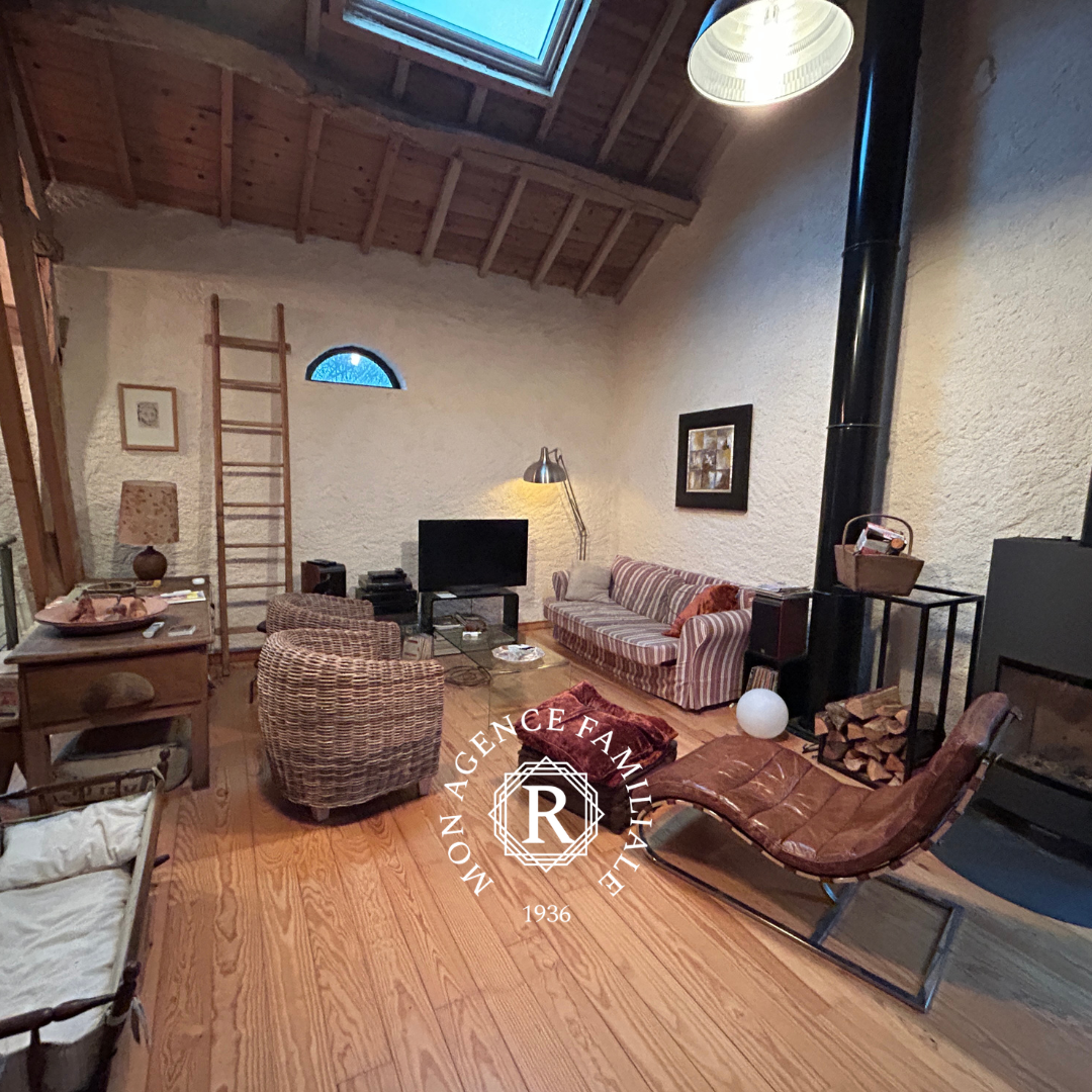 Maison 5 pièces 146 m² · à Champs · 146 m² · 245 000 €
