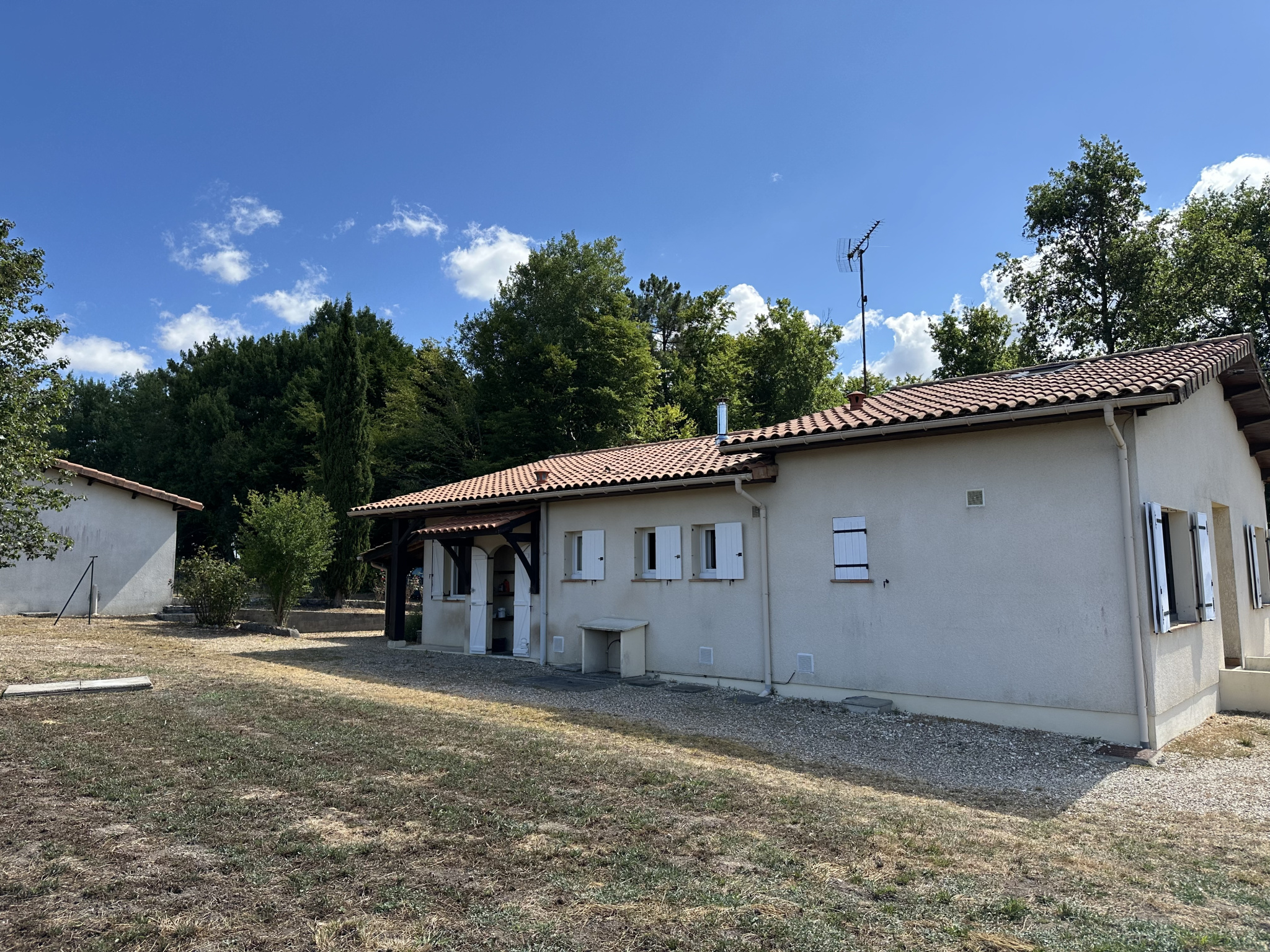 Maison 6 pièces 128 m² · à La Barde · 128 m² · 167 000 €