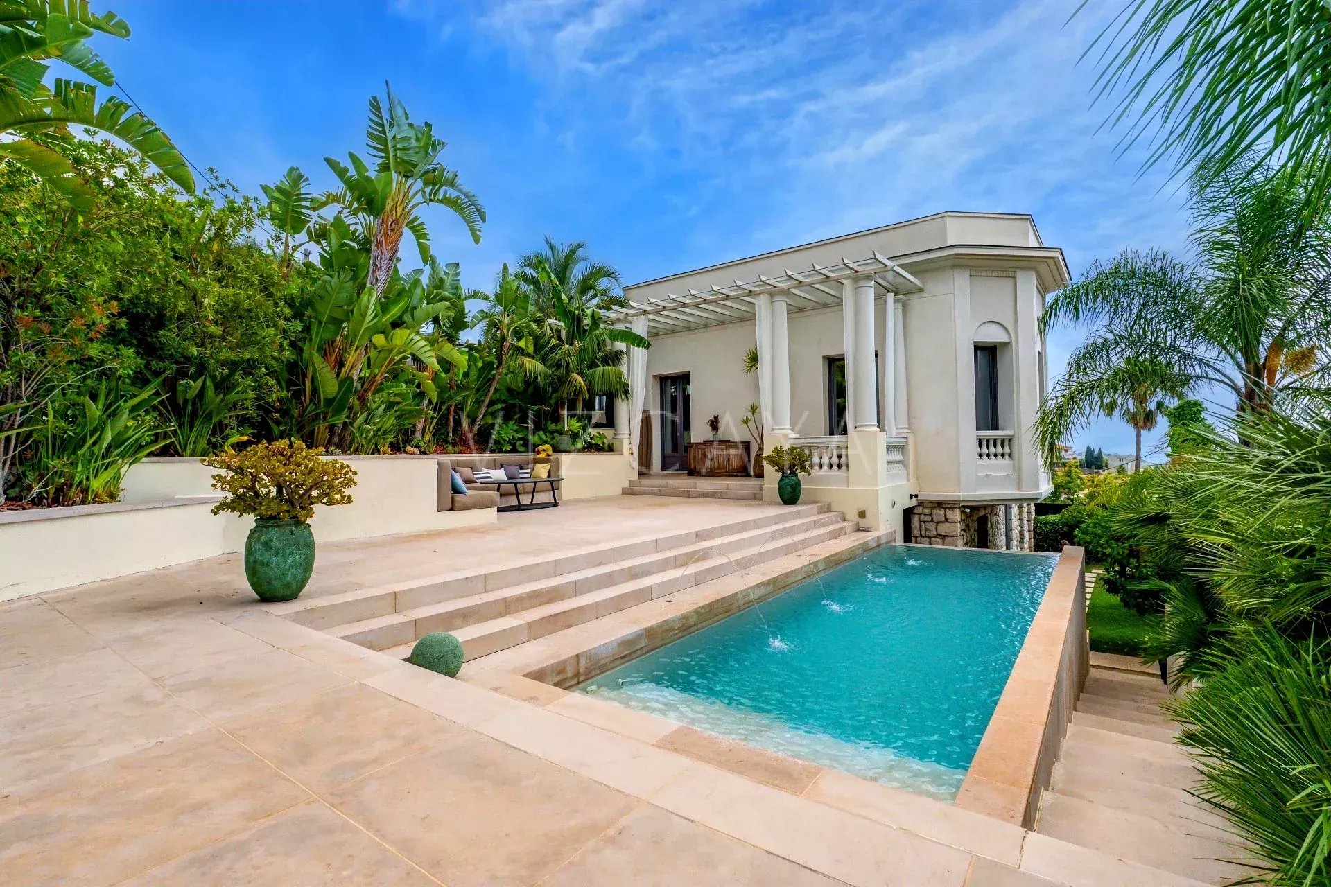 Maison, 253 m²