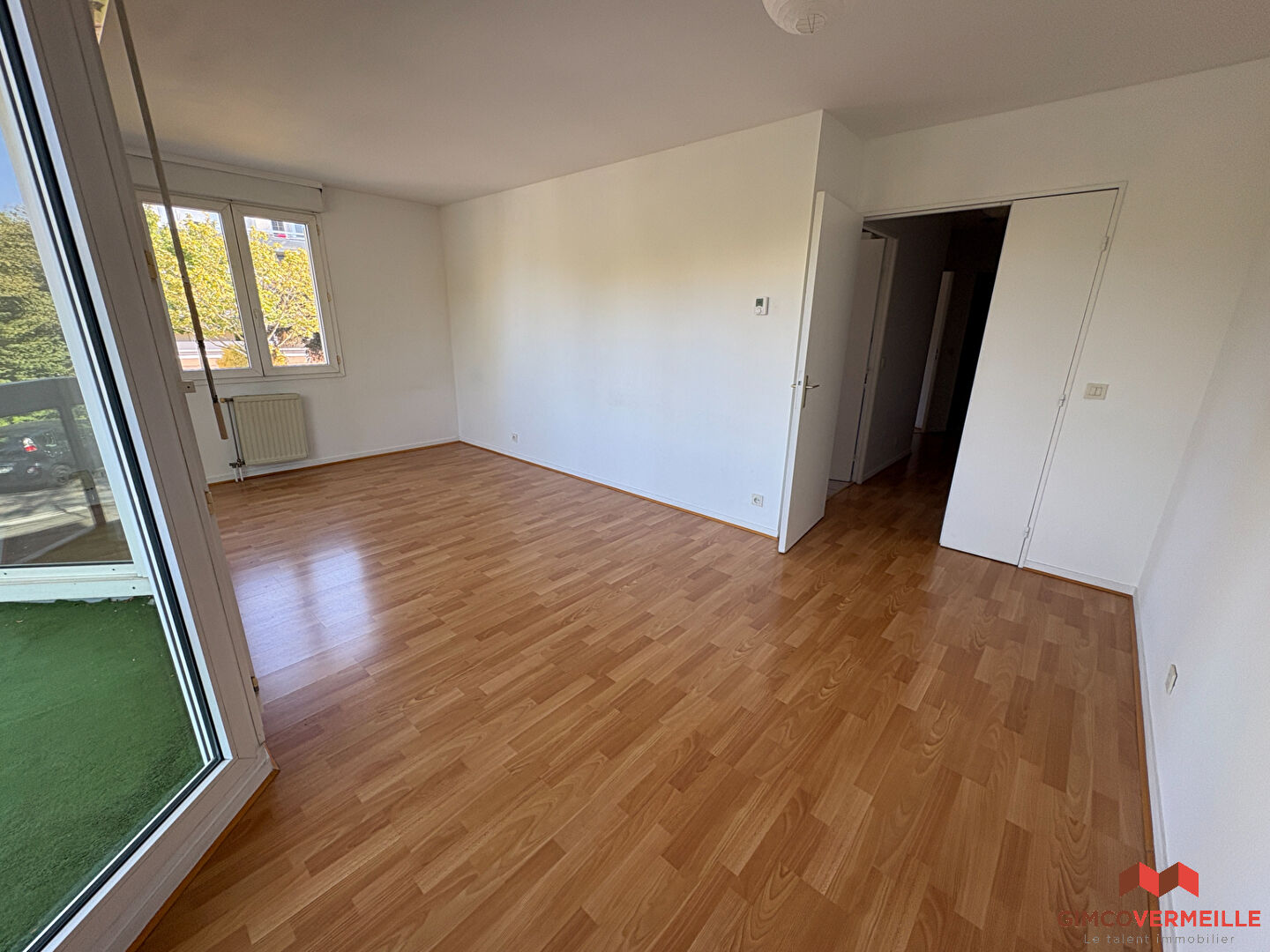 Appartement 3 pièces 70m² photo 2