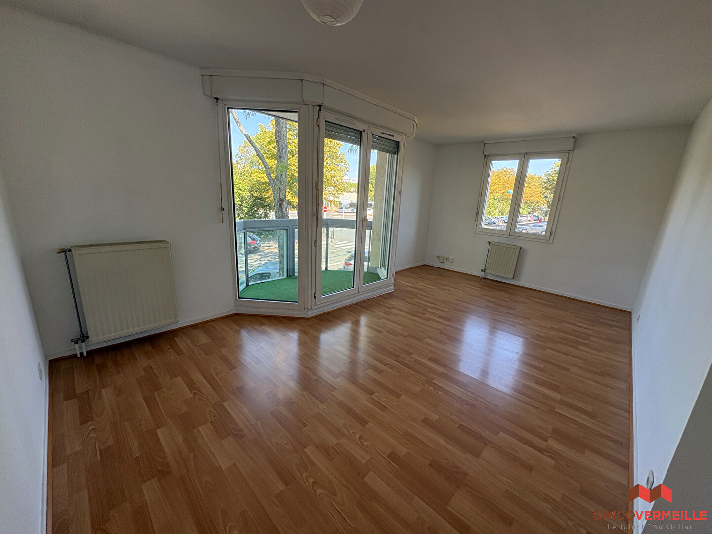 Appartement 3 pièces 70m² photo 3