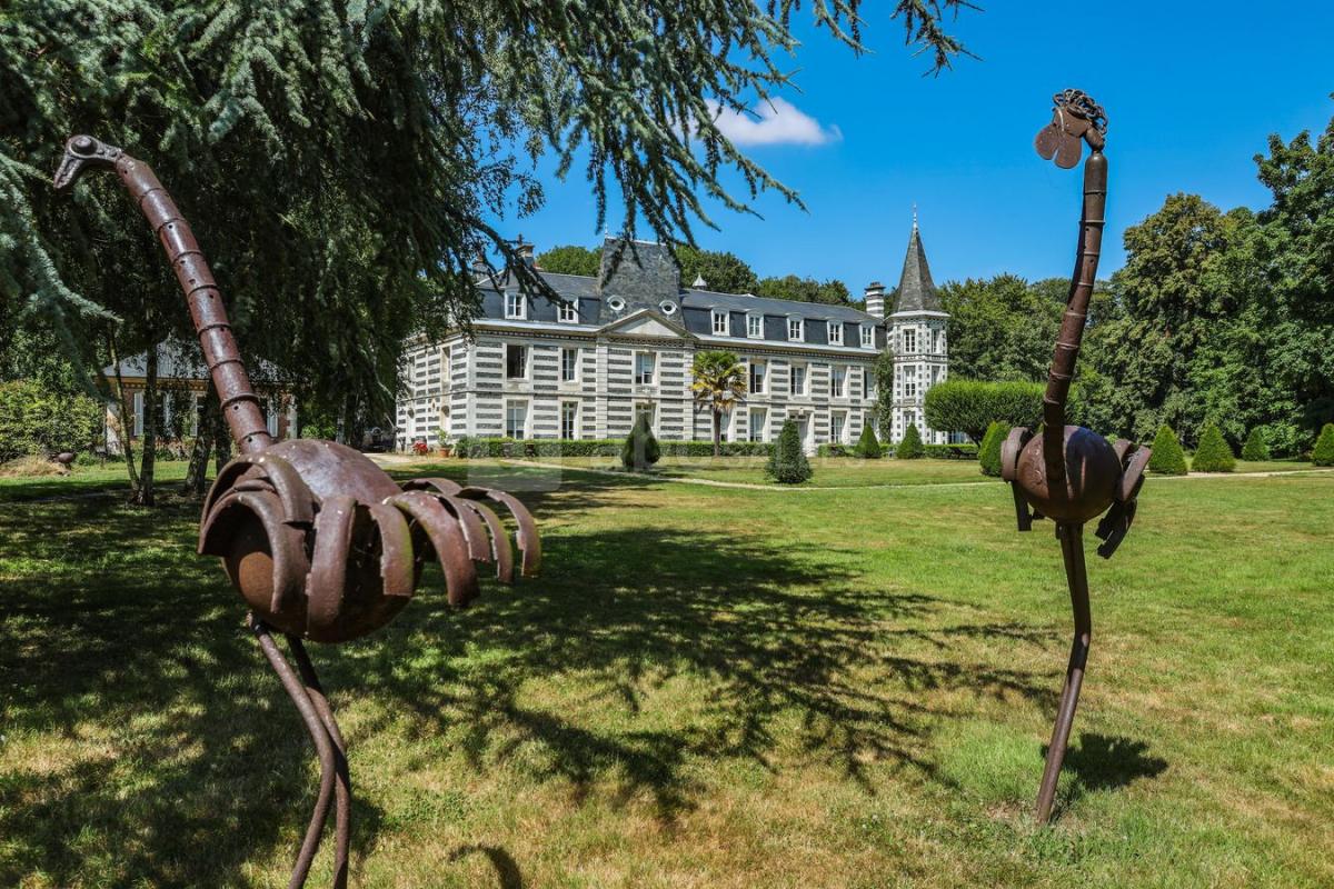 Maison 25 pièces 926 m² · à Fontenay · 926 m² · 1 250 000 €