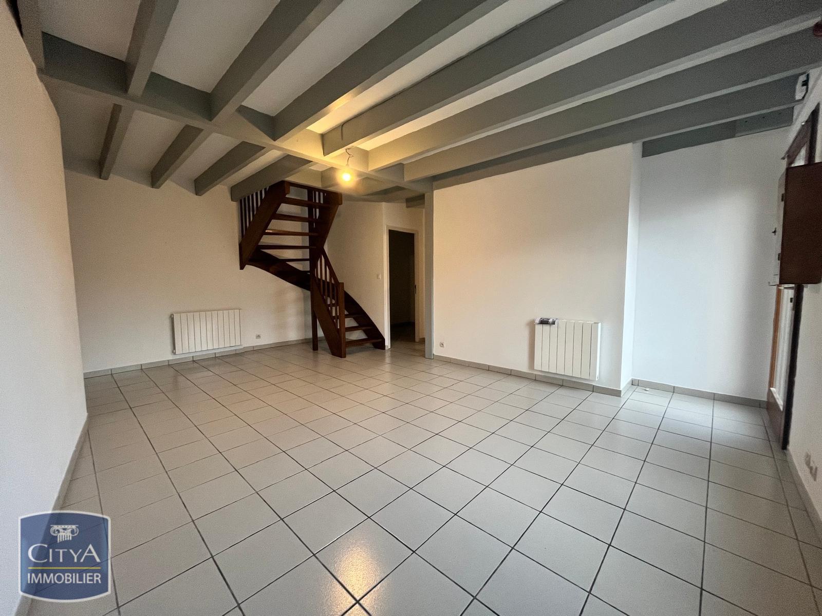 Maison – Neuville-de-Poitou, Vienne - Vue 2