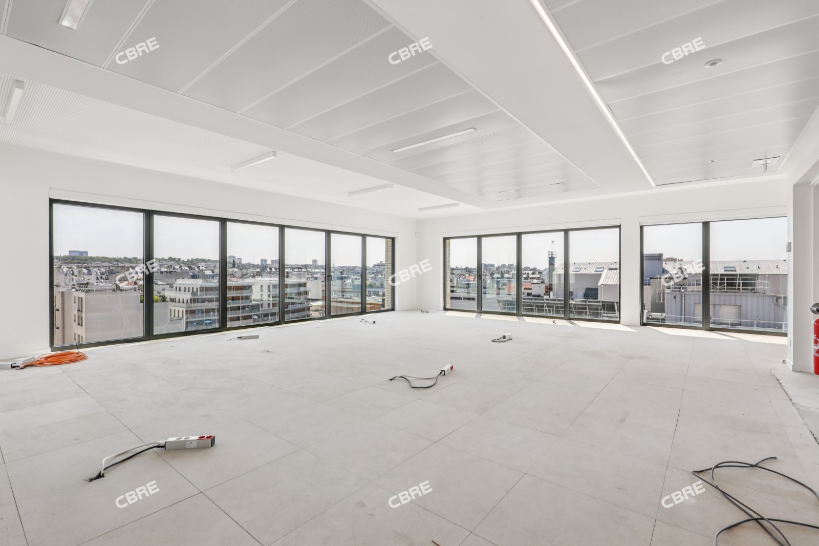 Local commercial 721 m² · à Paris 11e Arrondissement · 721 m² · 56 €/mois
