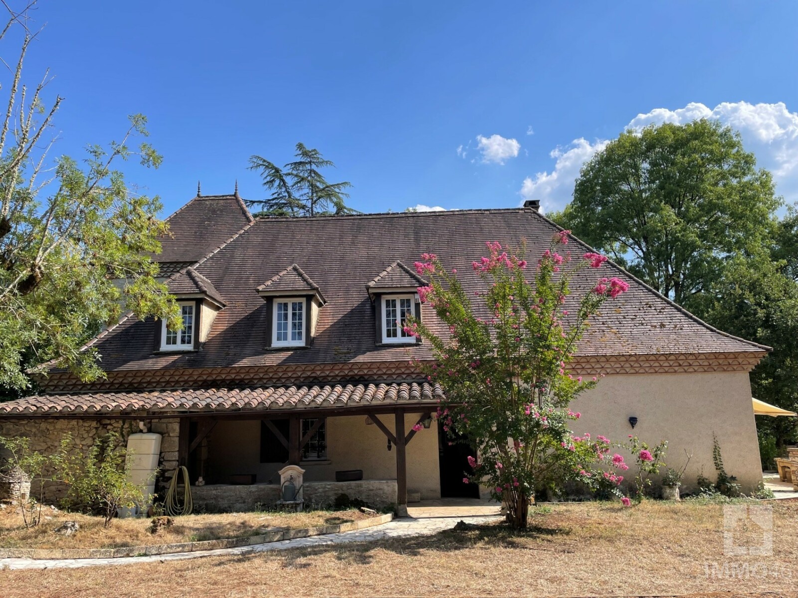 Maison 8 pièces 248 m² · à Cours · 248 m² · 395 000 €