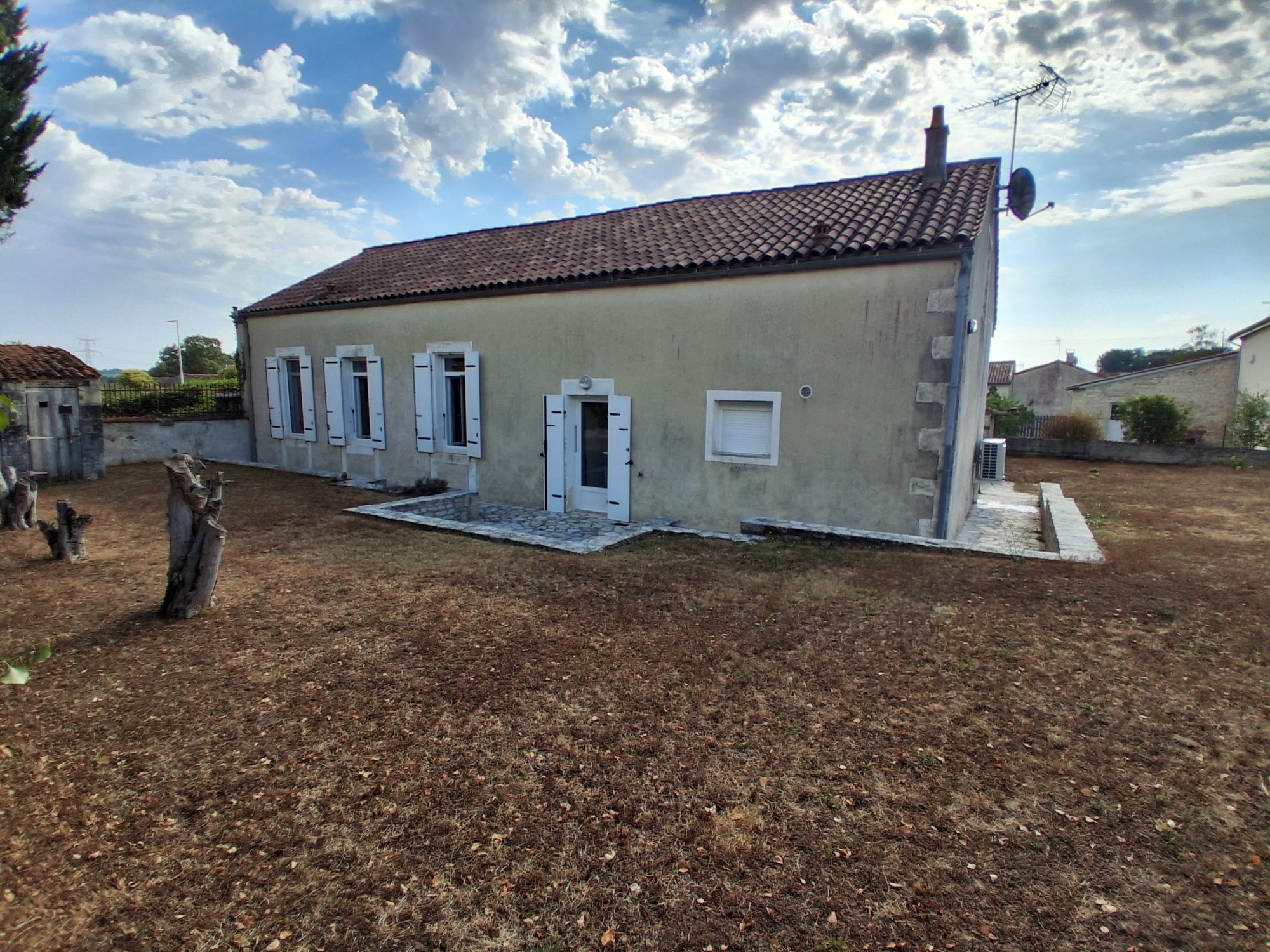 Maison 5 pièces 135 m² · à St Julien de L Escap · 135 m² · 246 000 €