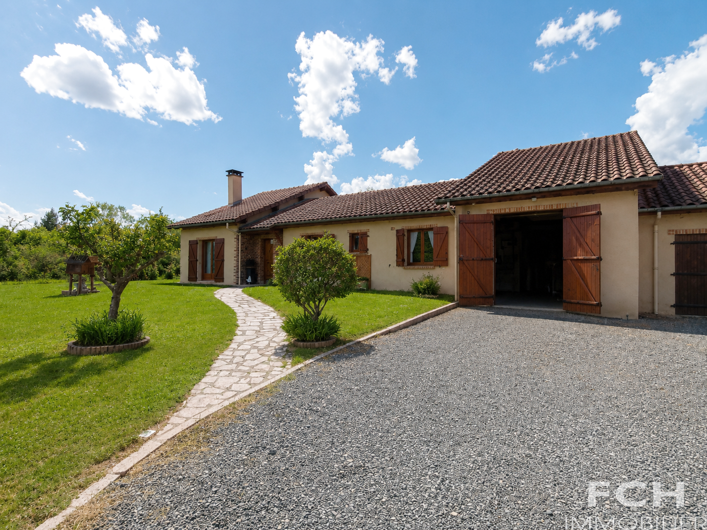 Maison 5 pièces 118 m² · à St Sylvestre Pragoulin · 118 m² · 263 000 €
