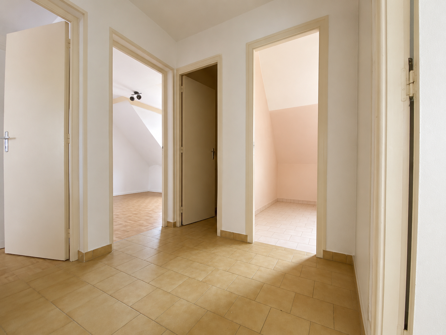 Maison – LE MANS SARTHE PAYS-DE-LA-LOIRE - Vue 5