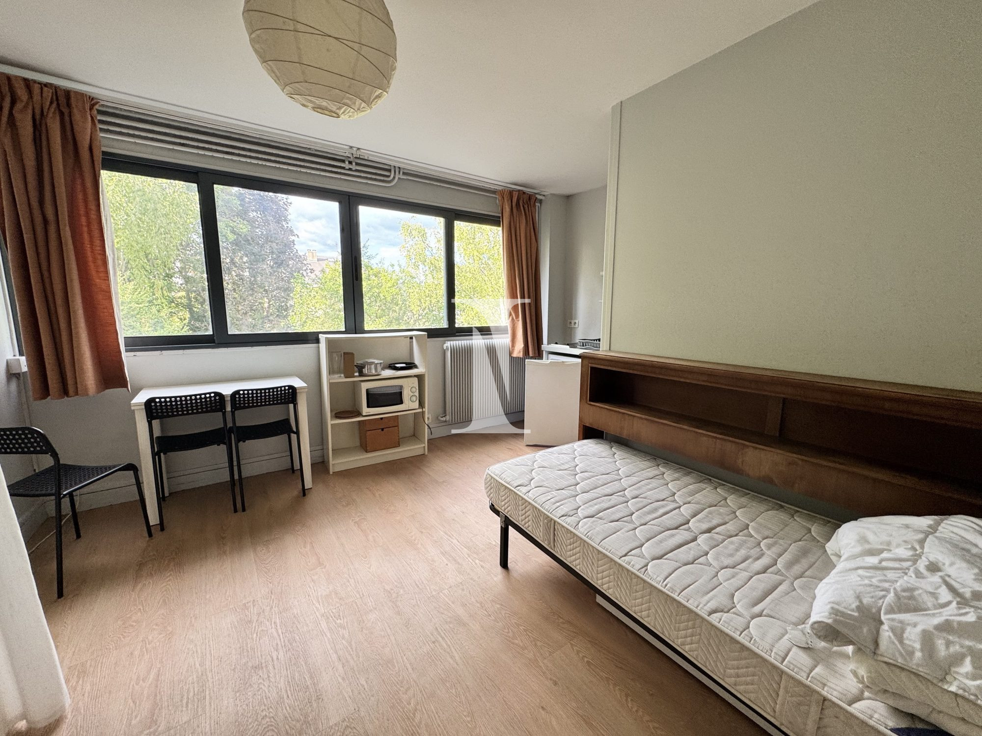 Appartement 1 pièce 18m² SCEAUX 92330 photo 2