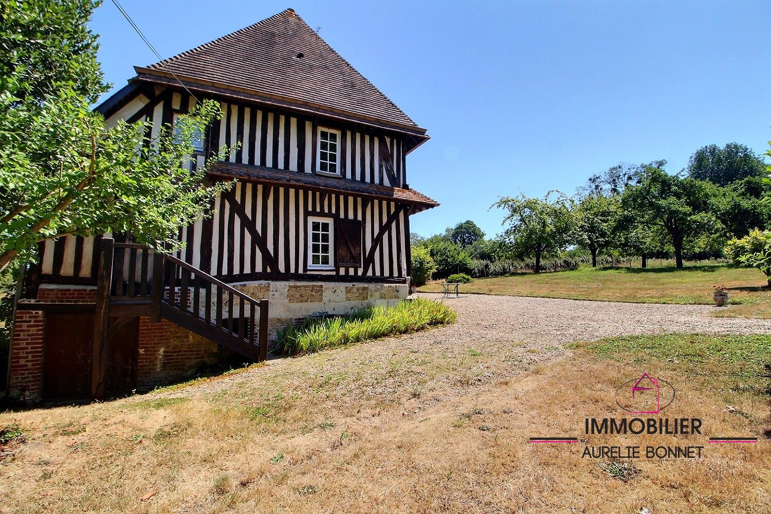 Maison 8 pièces 170 m² · à St Julien sur Calonne · 170 m² · 572 250 €