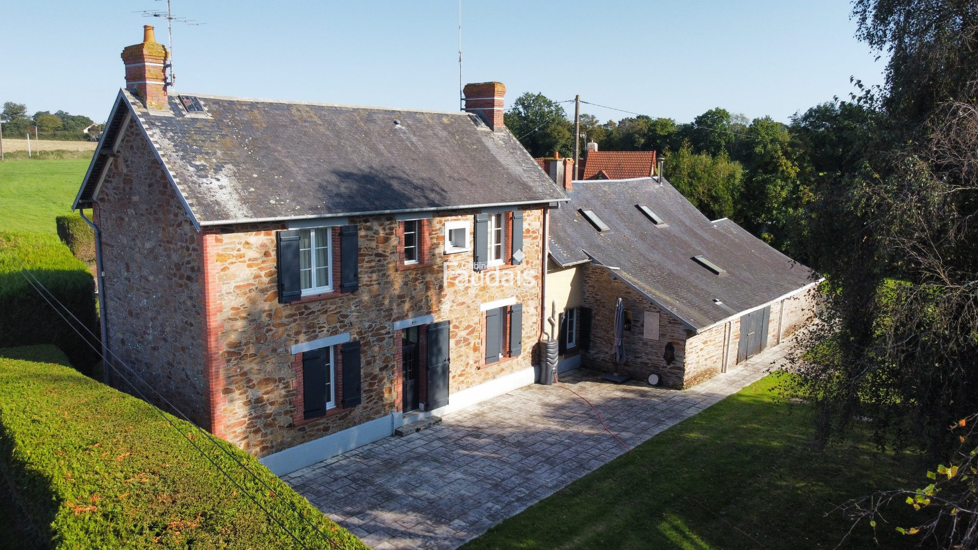 Maison 7 pièces 180 m² · à Moon sur Elle · 180 m² · 249 500 €