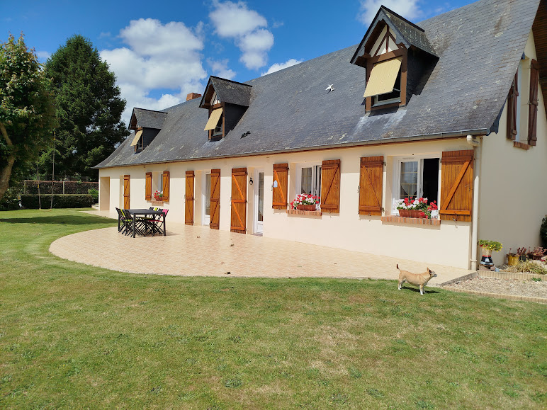 Maison 6 pièces 102 m² · à Bouville · 102 m² · 295 000 €