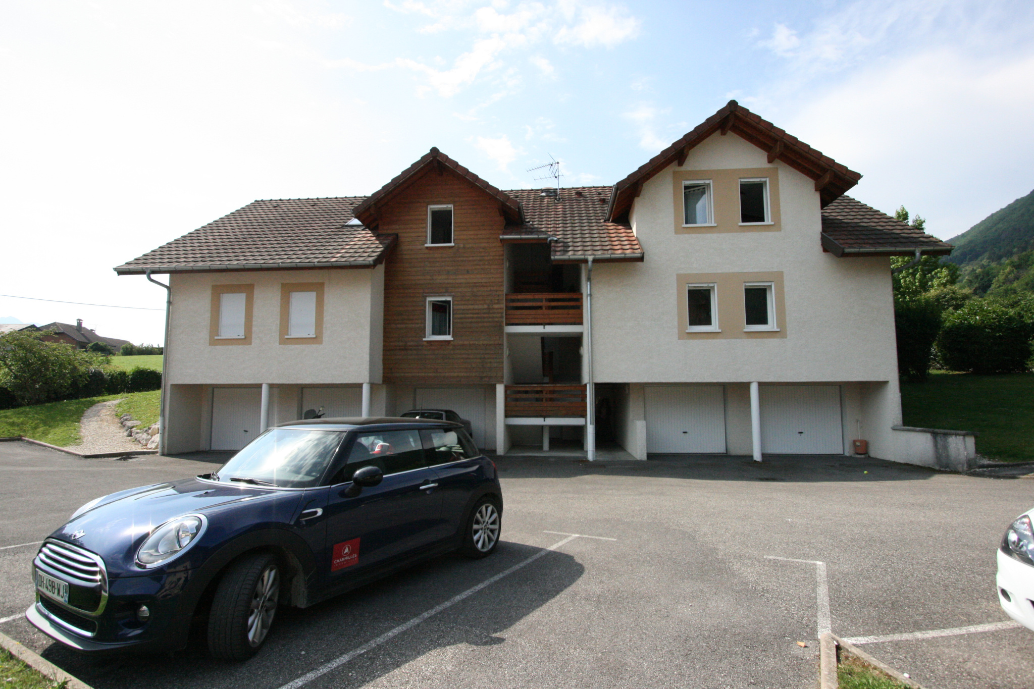 Appartement – SEVRIER HAUTE-SAVOIE AUVERGNE-RHÔNE-ALPES - Plus