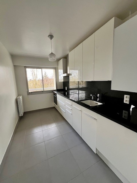 Appartement 2 pièces 54m² BRUNOY 91800 photo 2