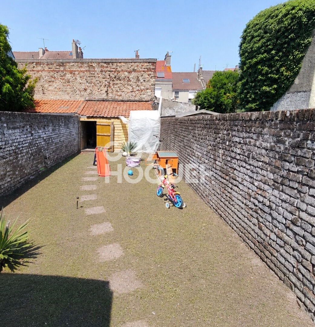Maison – Calais, Beau Marais, Pas-de-Calais - Plus