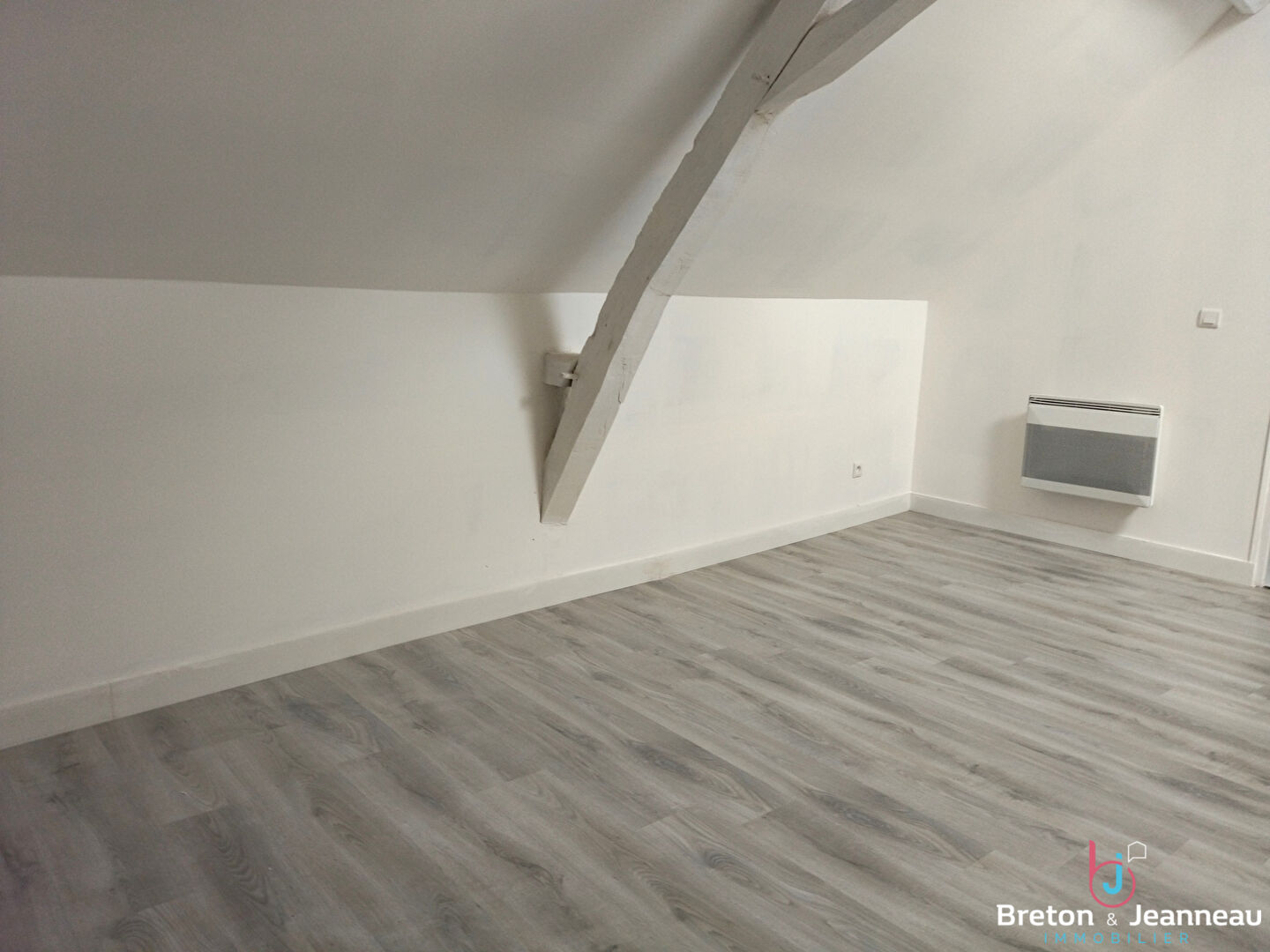 Maison – CHAMPGENETEUX MAYENNE PAYS-DE-LA-LOIRE, Mayenne - Vue 4