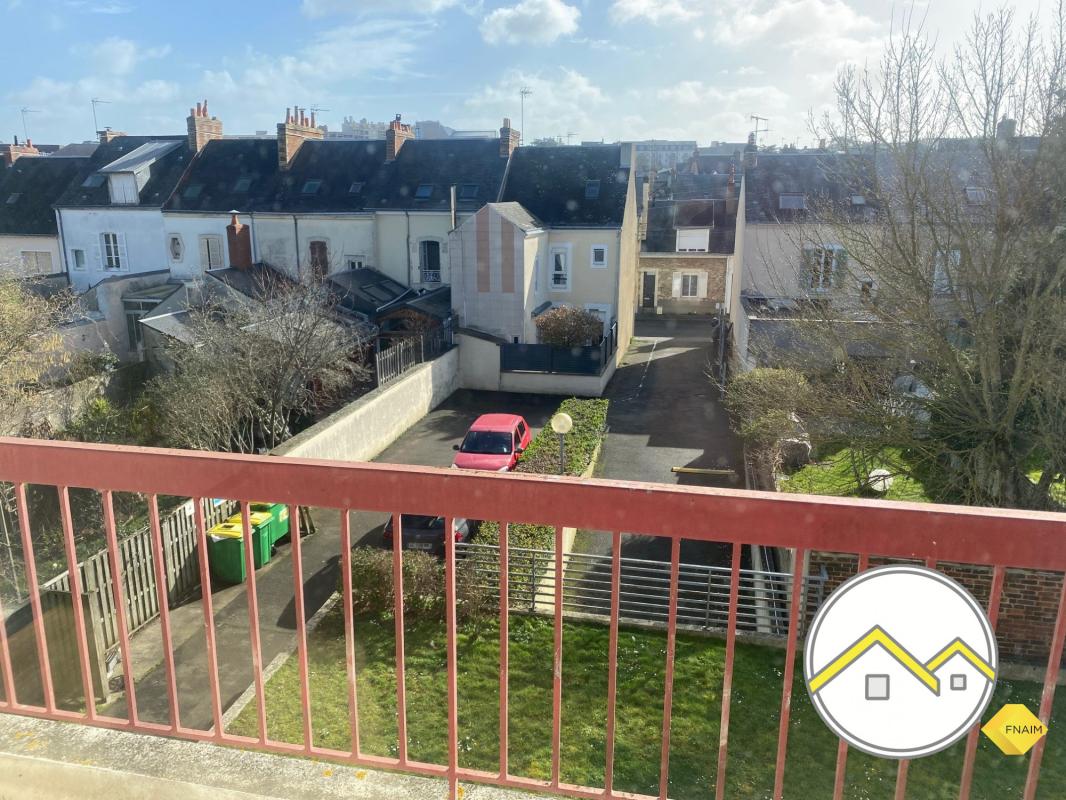 Appartement – LE MANS SARTHE PAYS-DE-LA-LOIRE - Vue 5